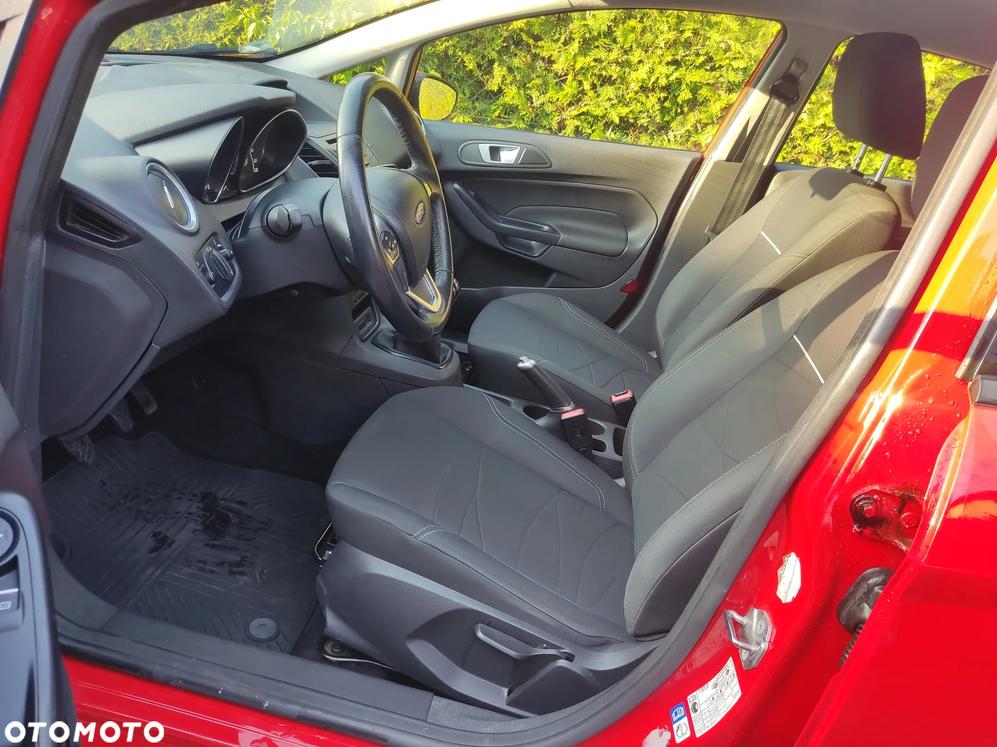 Ford Fiesta 1.0 Start-Stop Champions Edition - 14