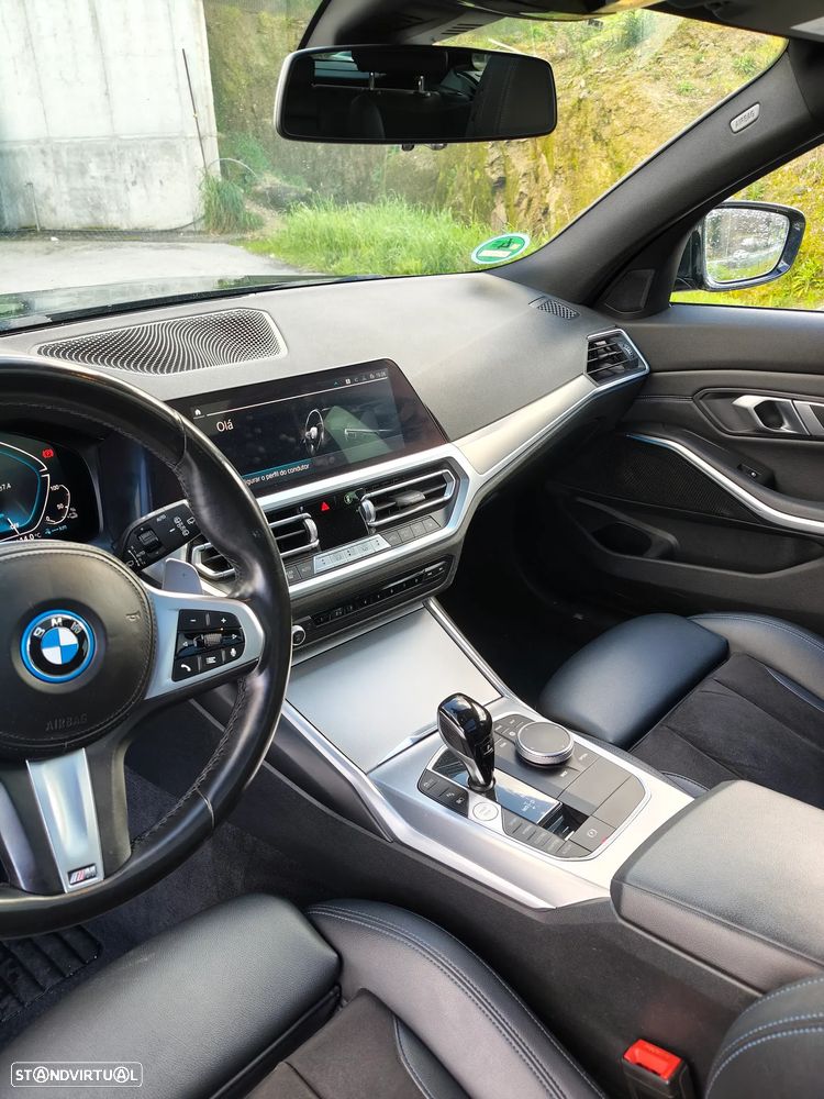 BMW 330 e Aut. M Sport - 11