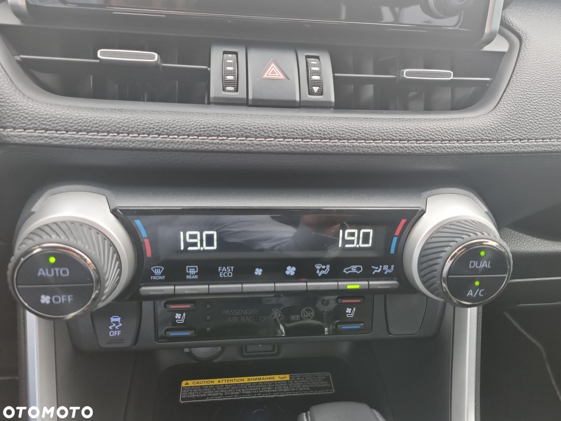 Toyota RAV4 2.5 Hybrid Executive 4x4 - 24