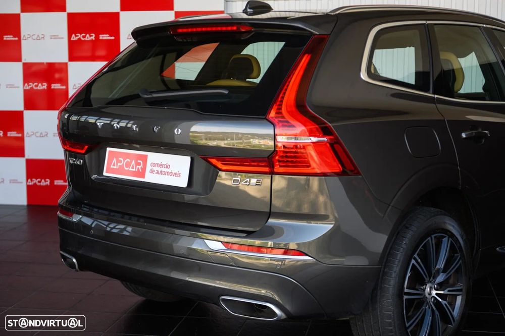 Volvo XC 60 2.0 D4 Inscription AWD Geartronic - 18