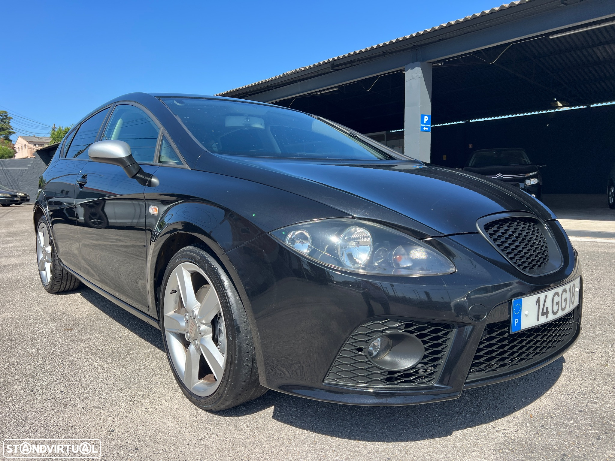 SEAT Leon 2.0 TDI FR 18 Tiago Monteiro - 12