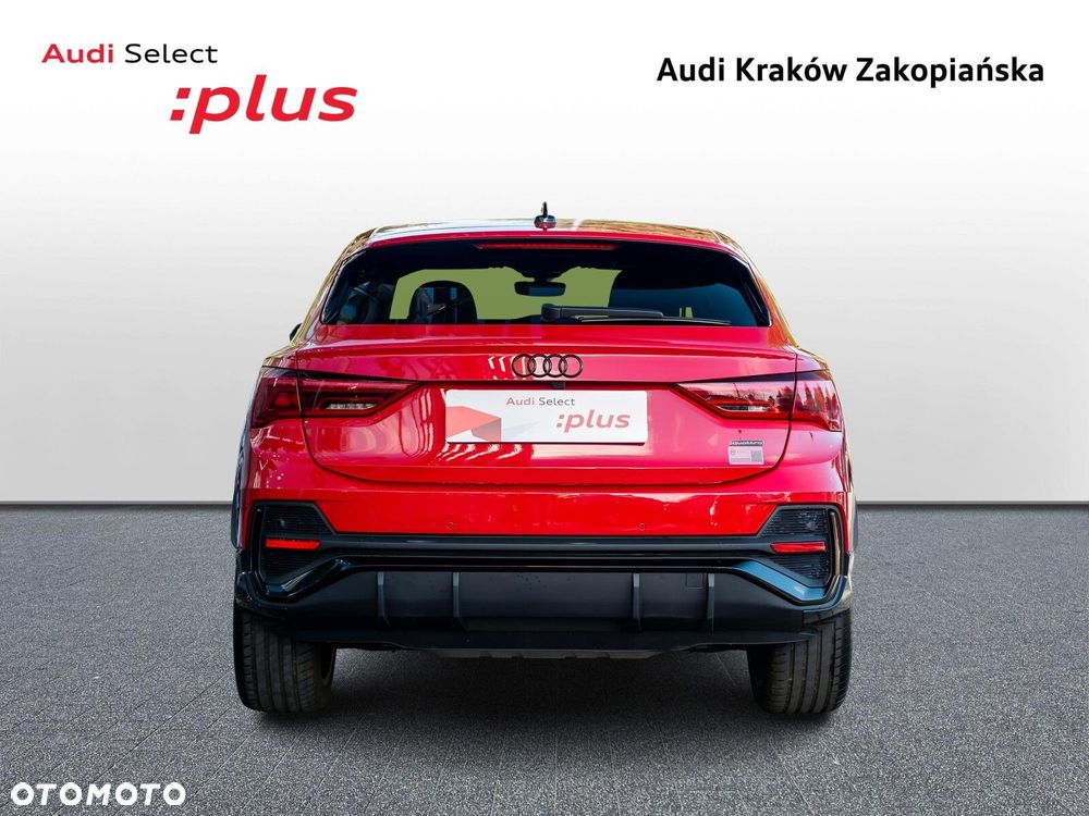 Audi Q3 Sportback - 7