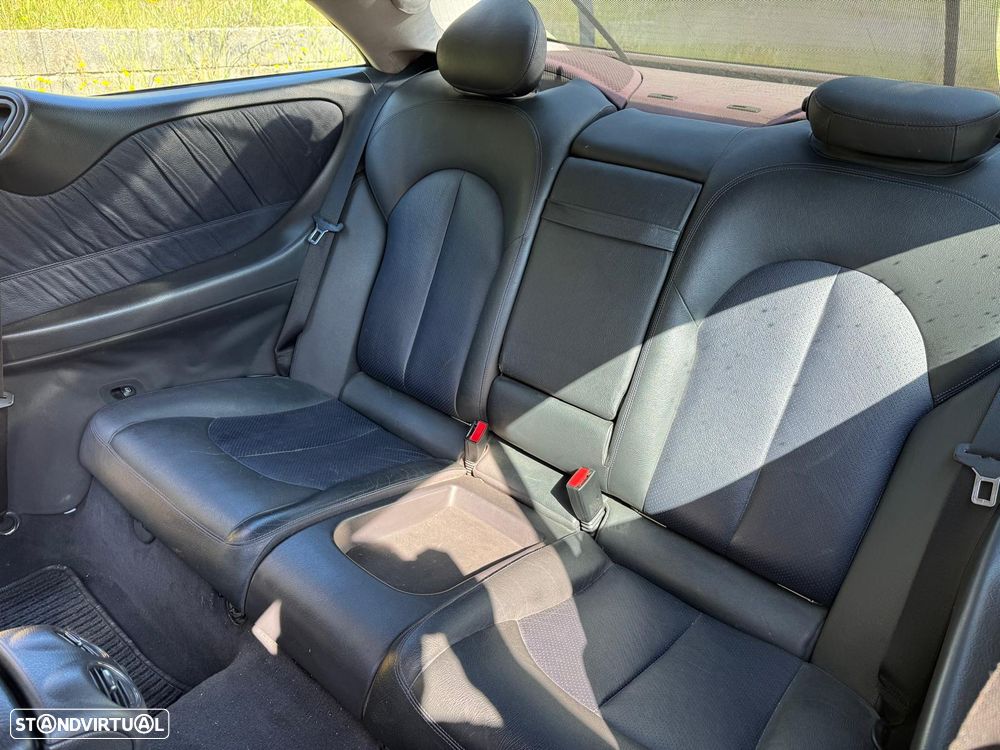 Mercedes-Benz CLK 270 - 8