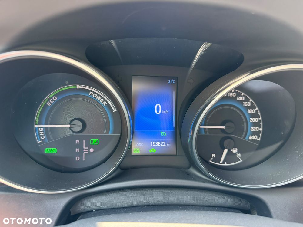 Toyota Auris - 11