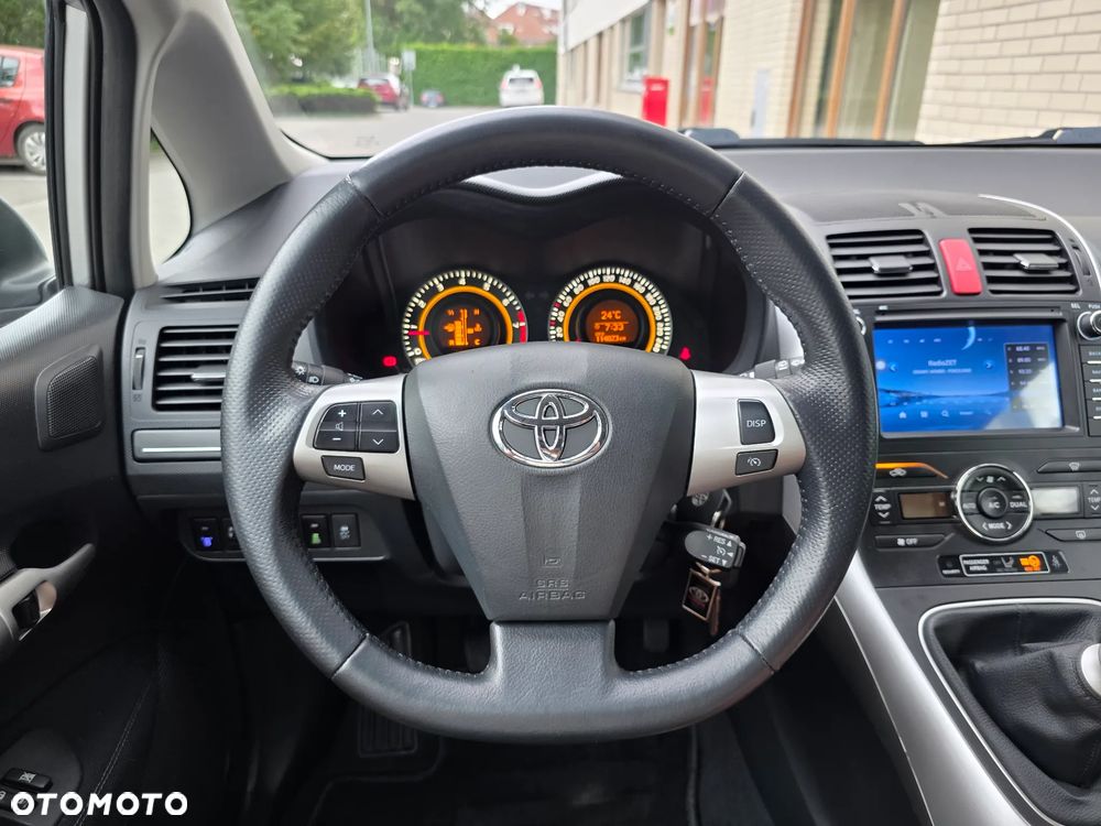 Toyota Auris - 26