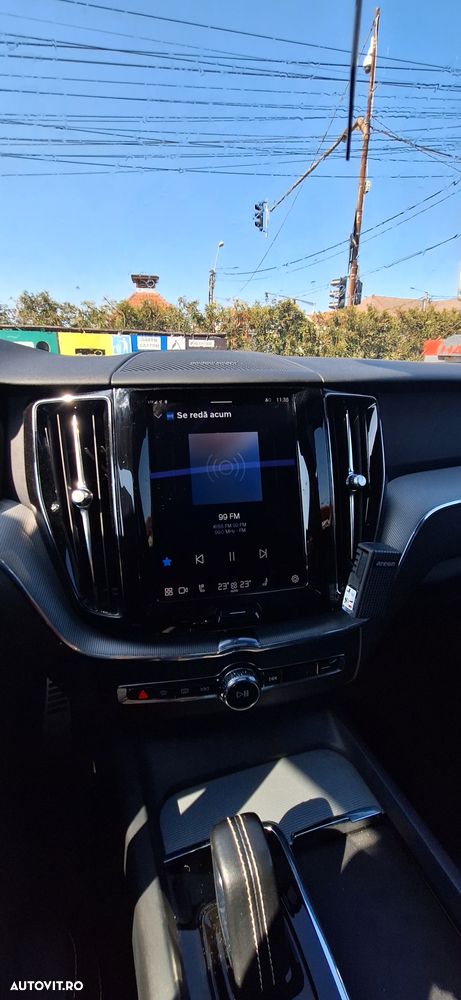 Volvo XC 60 T6 AWD Recharge Geartronic RDesign Expression - 8