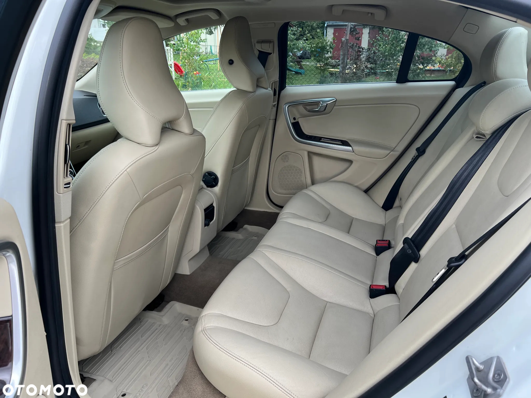 Volvo S60 2.5 T5 AWD - 8