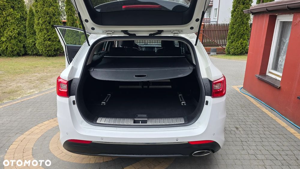 Kia Optima 1.7 CRDI L DCT - 9