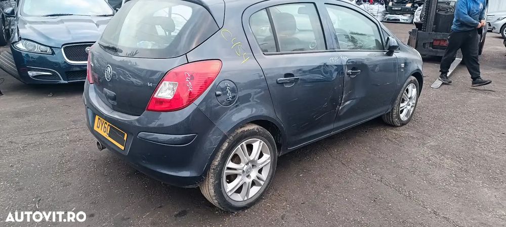 Dezmembrari / Dezmembrez Opel (Vauxhall) Corsa D A14XER cutie viteze manuală 5 trepte M24 cod culoare GBI - 3