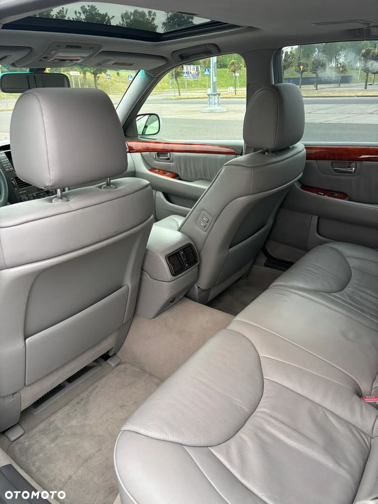 Lexus LS Elegance - 23