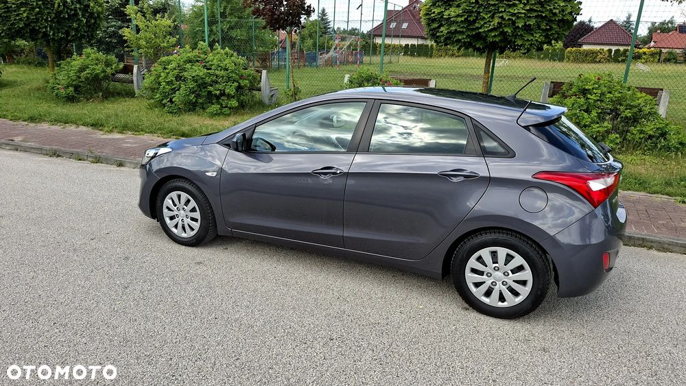 Hyundai i30 1.4 Trend - 7