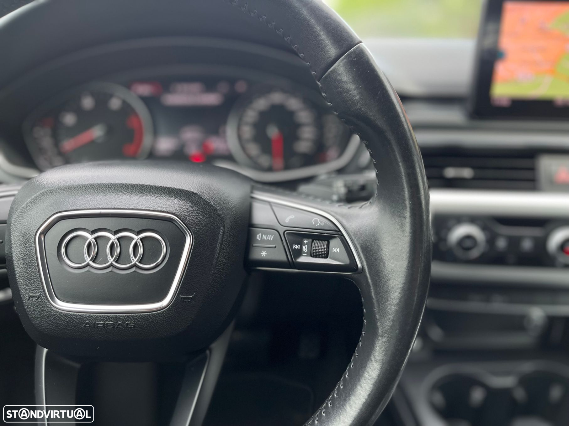 Audi A4 Avant 2.0 TDI S tronic - 19