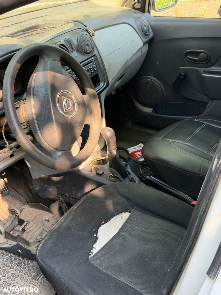 Dacia Logan SCe 65 Comfort - 3