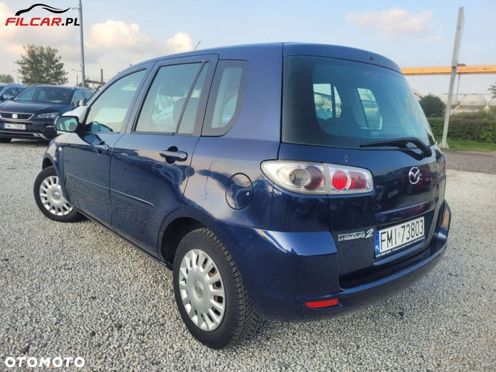 Mazda 2 - 4