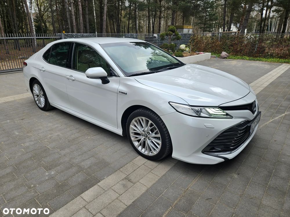 Toyota Camry 2.5 Hybrid Executive CVT - 7