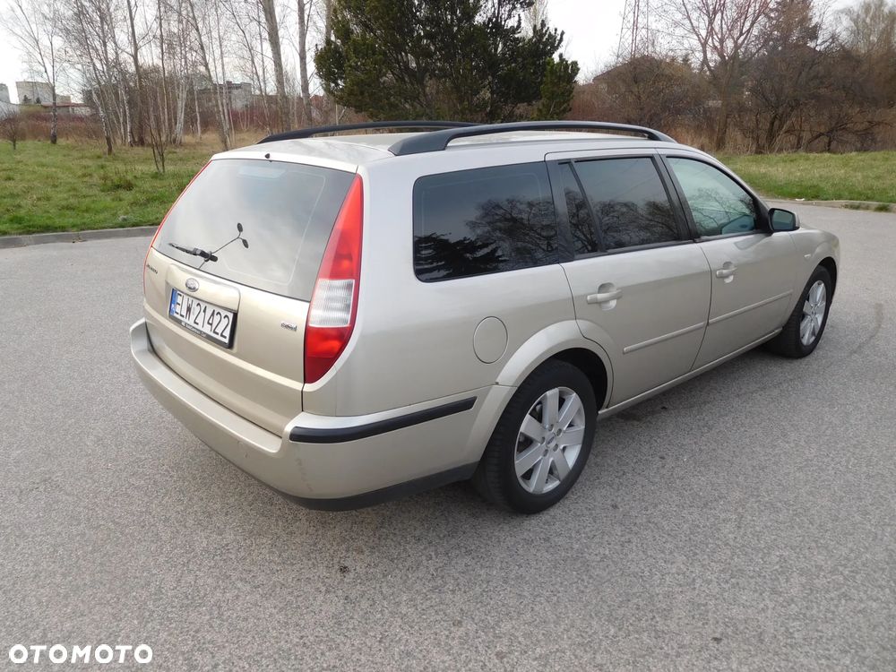 Ford Mondeo 1.8 Ambiente - 3