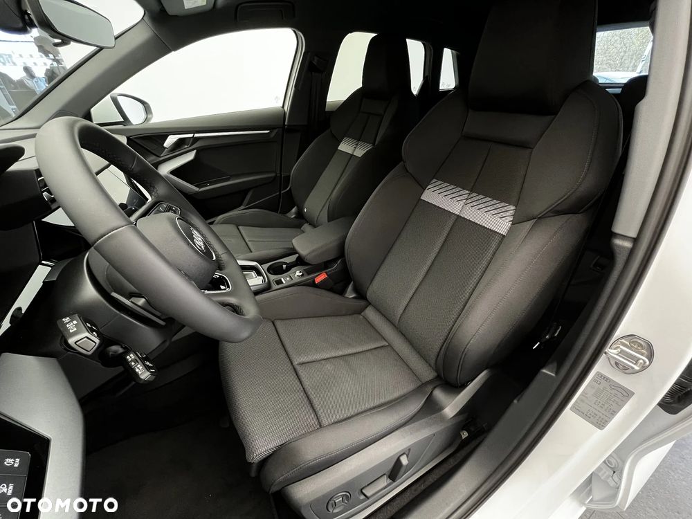 Audi A3 Sportback TFSI mHEV 110 kW Advanced S tronic - 10