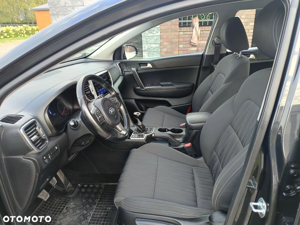 Kia Sportage - 12