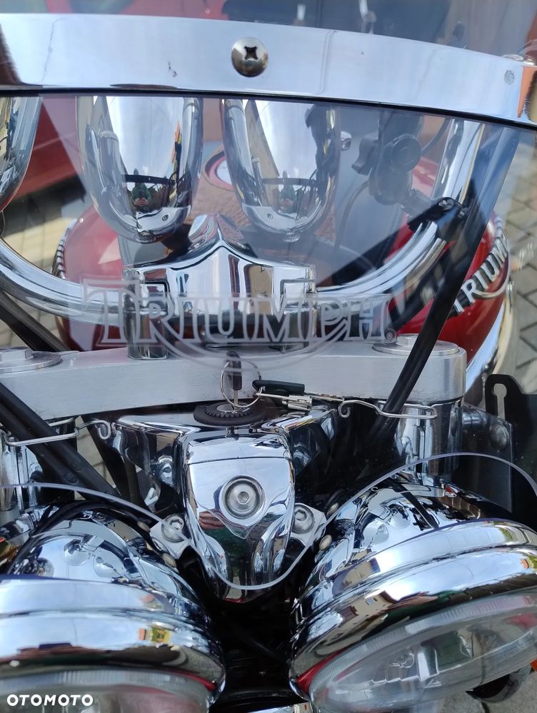 Triumph Rocket - 27