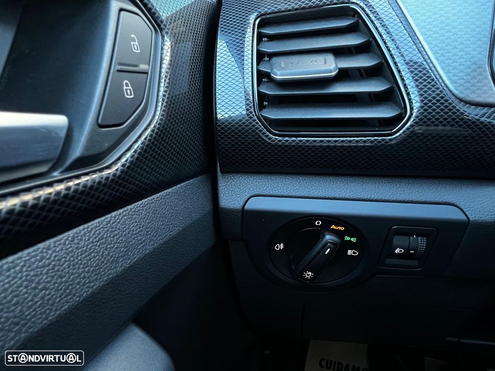 VW T-Cross 1.0 TSI Urban - 37