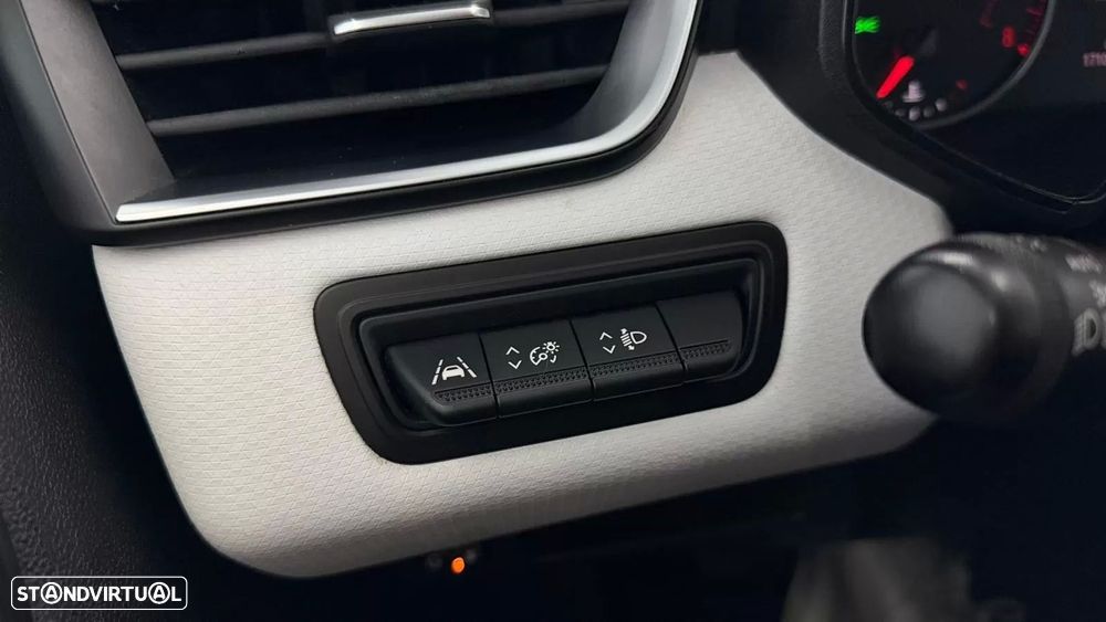 Renault Clio 1.0 TCe Evolution - 19