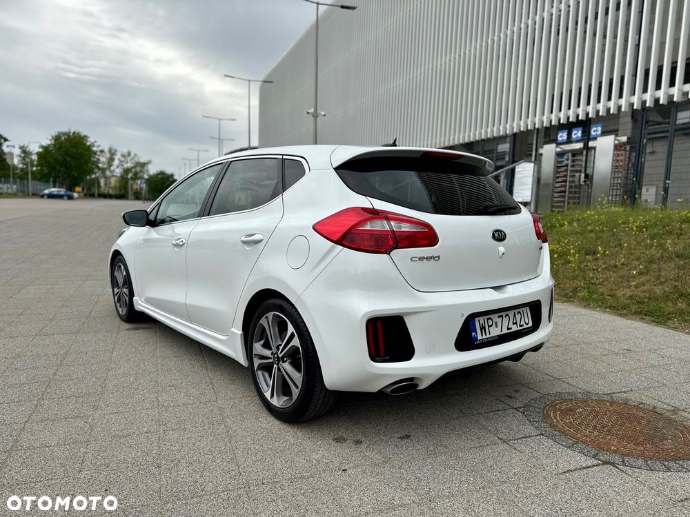 Kia Ceed 1.6 CRDi L - 9