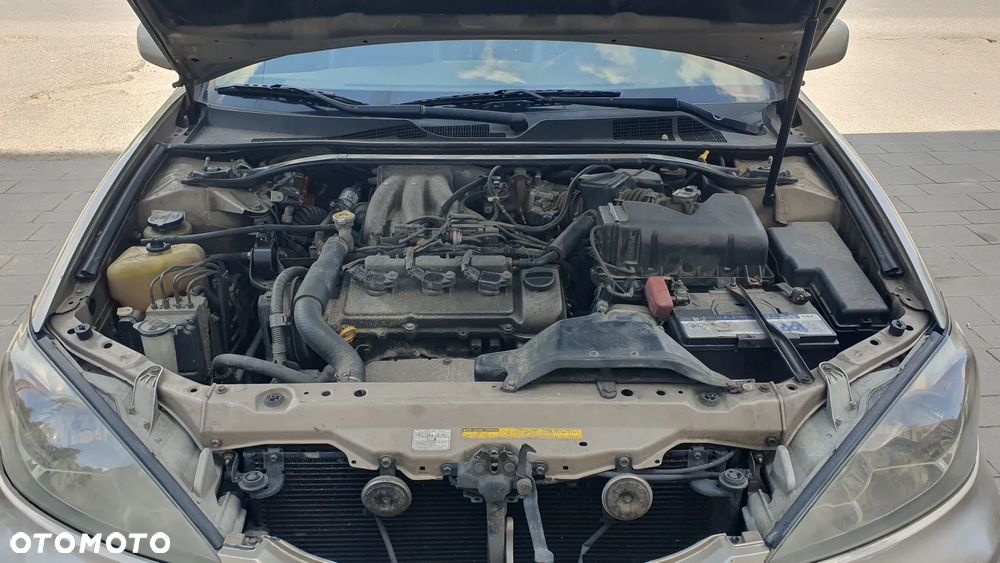 Toyota Camry 3.0 V6 - 11