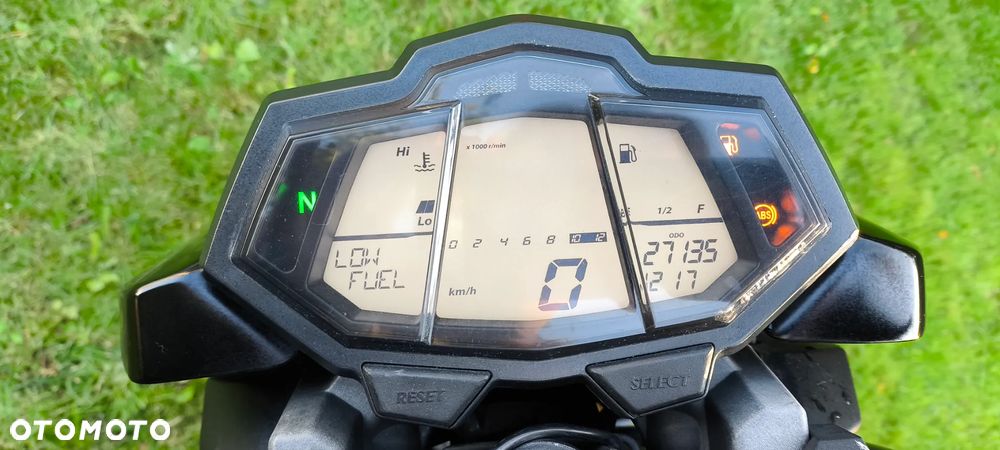 Yamaha MT - 8