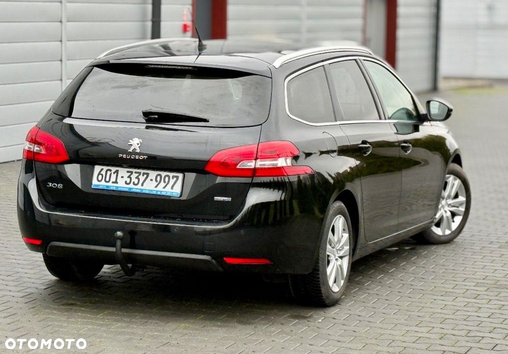 Peugeot 308 - 6