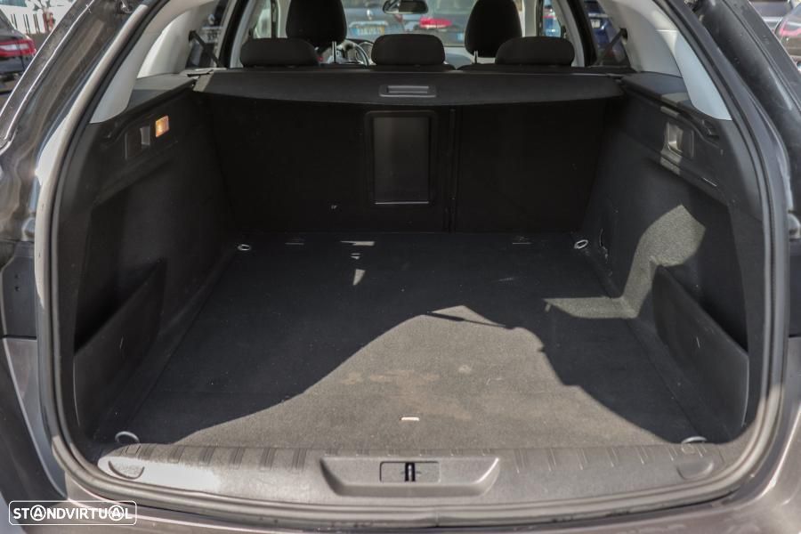 Peugeot 308 SW 1.5 BlueHDi Style — fotografia 7