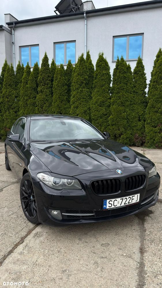 BMW Seria 5 520i - 4