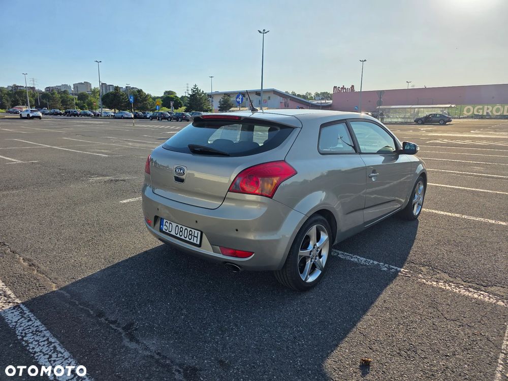 Kia ProCeed 1.6 CVVT EX - 12
