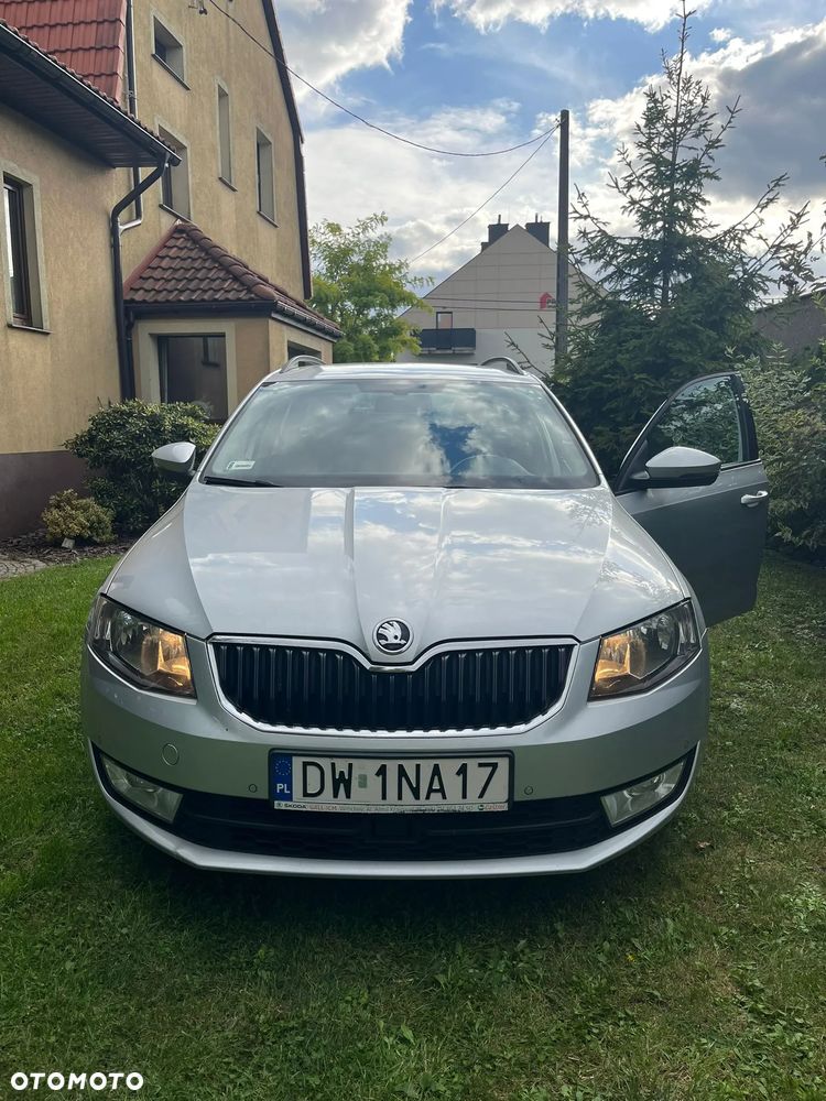 Skoda Octavia 2.0 TDI 4x4 Ambition DSG - 9