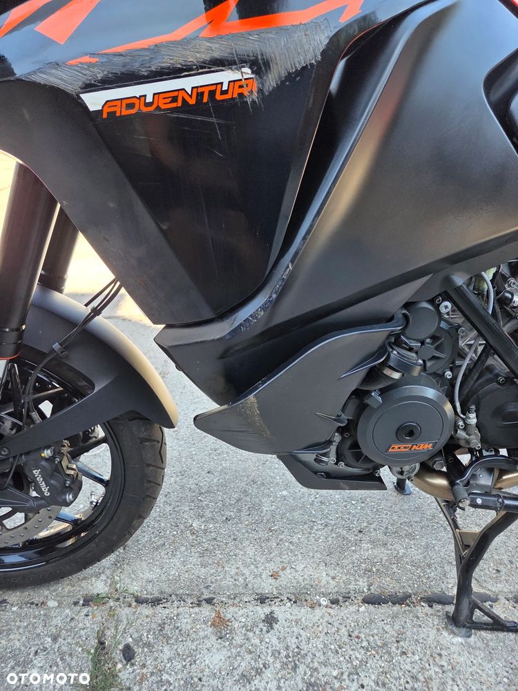 KTM Adventure - 7