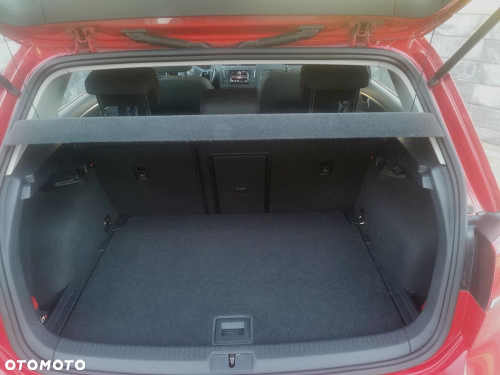 Volkswagen Golf - 7