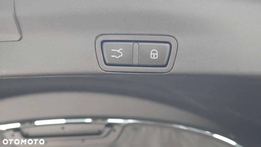 Alfa Romeo Stelvio - 32