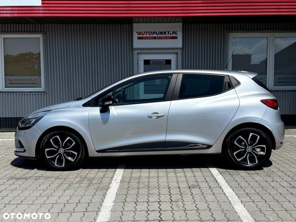 Renault Clio - 2