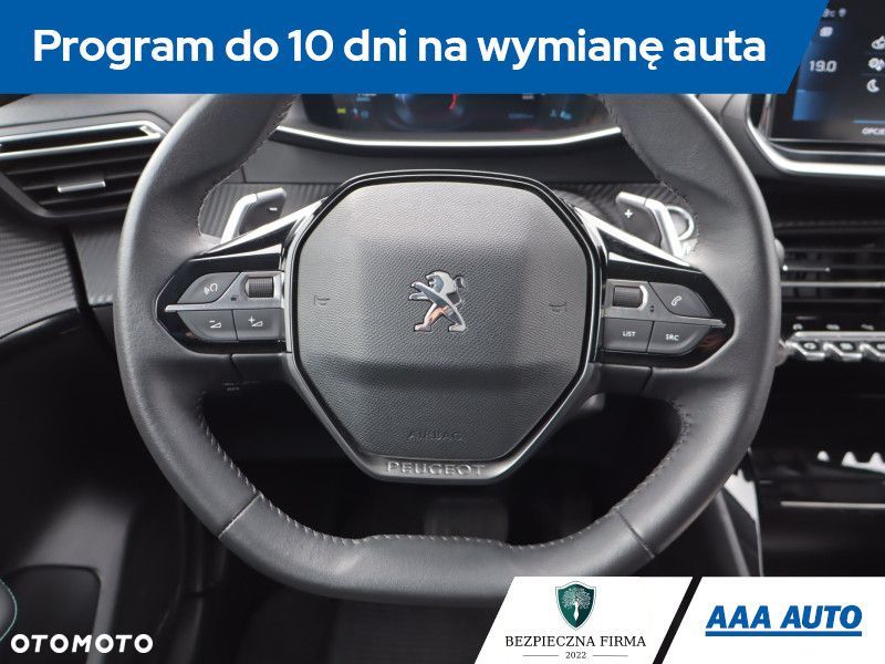 Peugeot 208 - 20