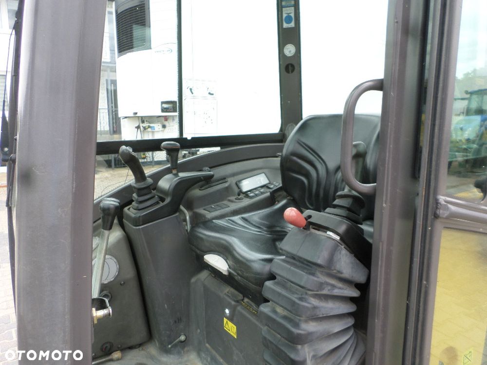 Volvo EC18D - 6
