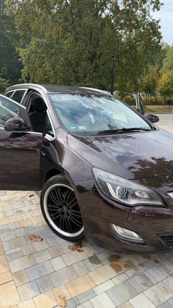 Opel Astra - 16