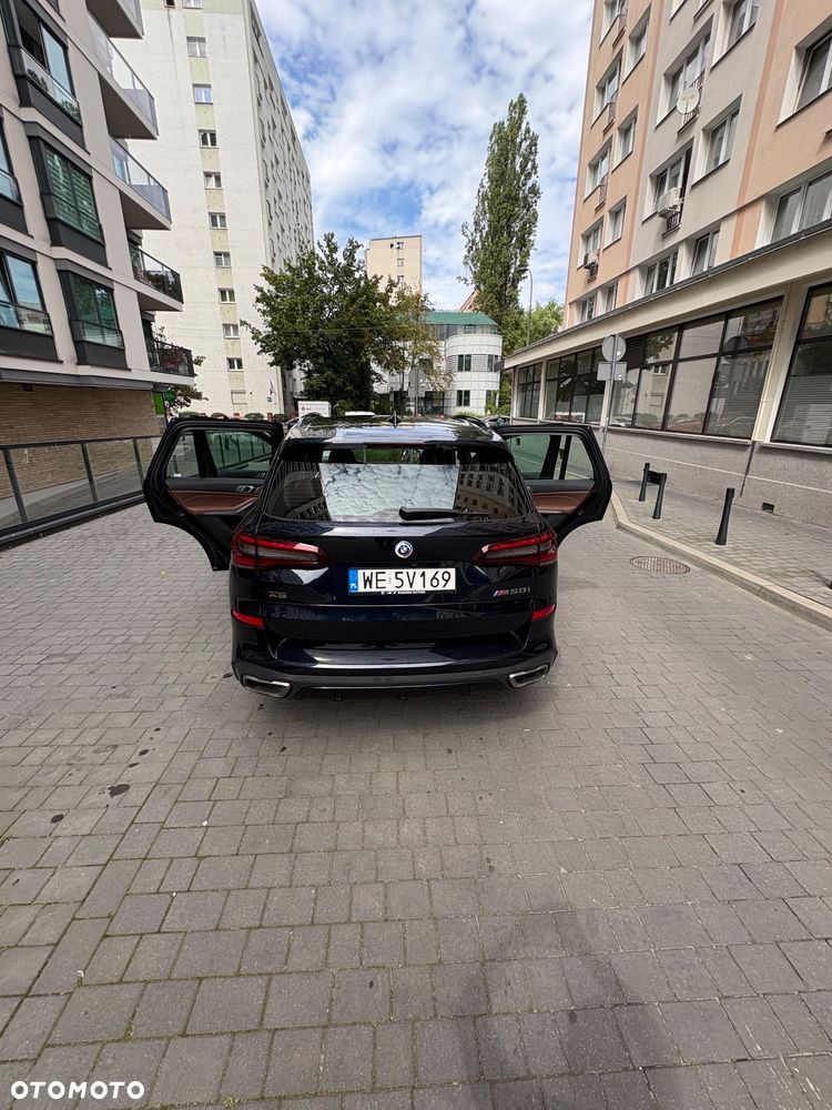 BMW X5 M50i - 6