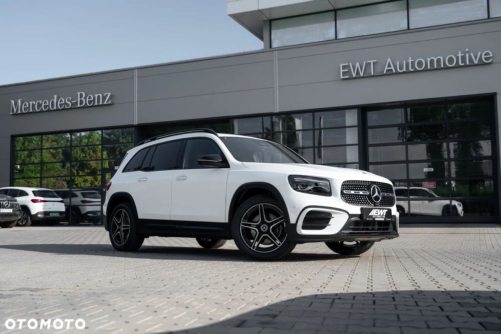 Mercedes-Benz GLB 200 d 4-Matic AMG Line 8G-DCT - 3
