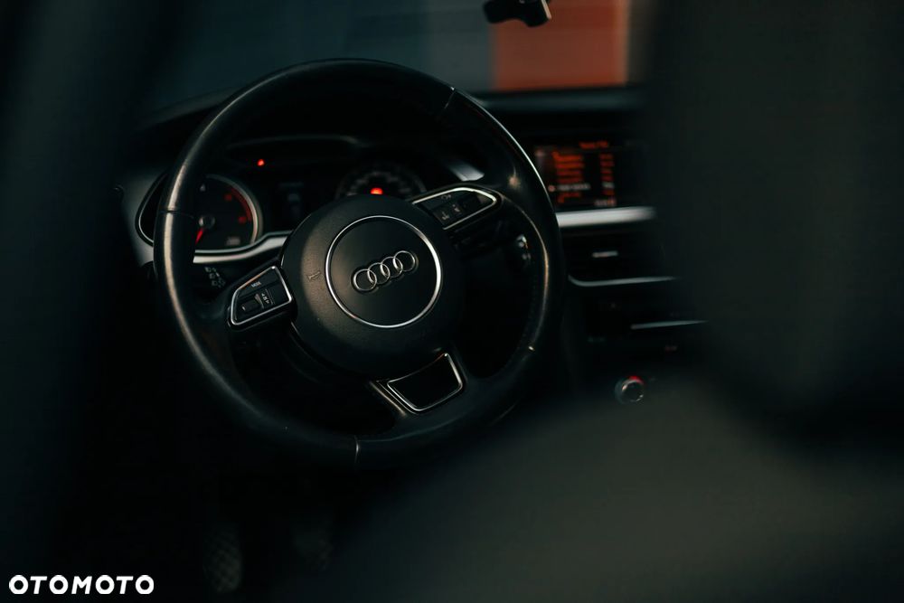 Audi A4 Avant - 10