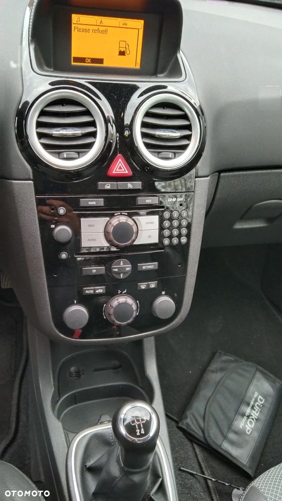 Opel Corsa 1.4 16V - 6