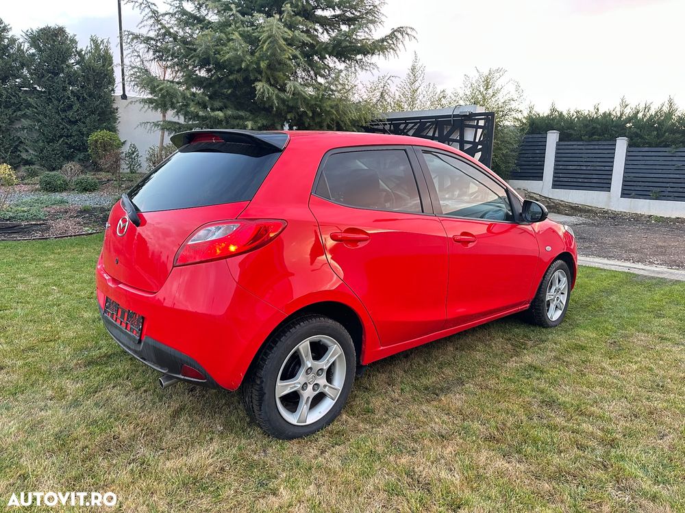 Mazda 2 - 3