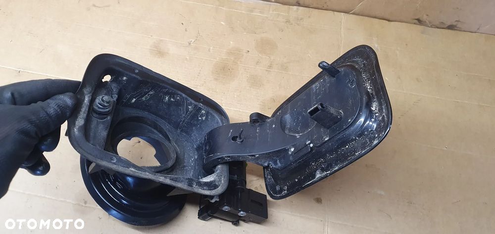 Klapka wlewu paliwa BMW X1 E84 475 11884410 - 7