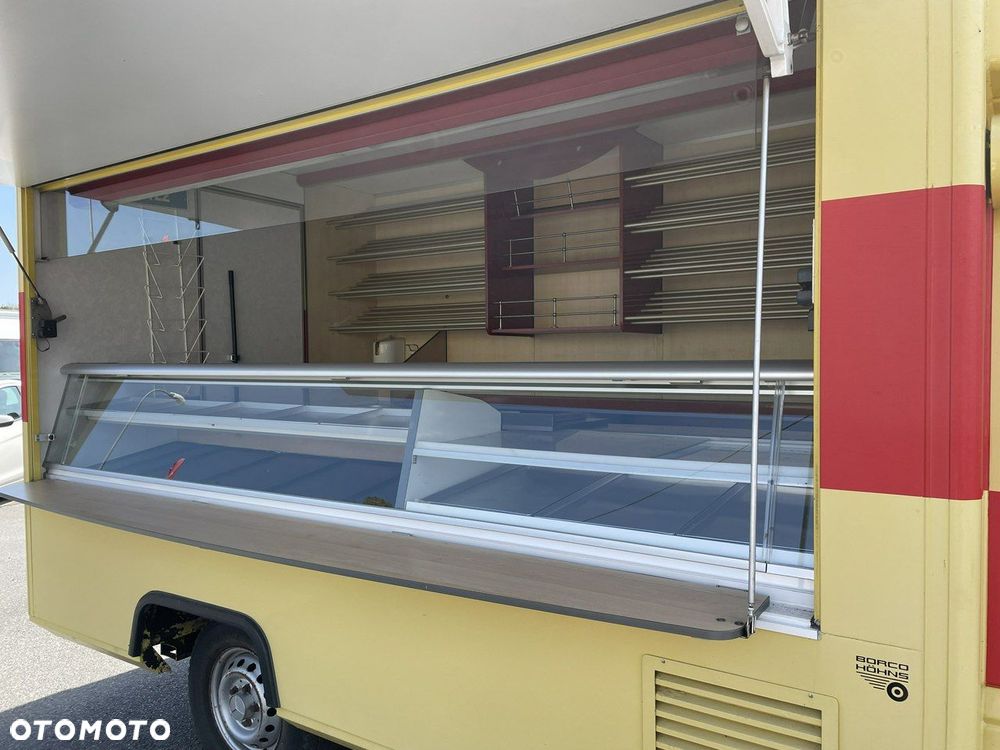 Mercedes-Benz Sprinter - 23