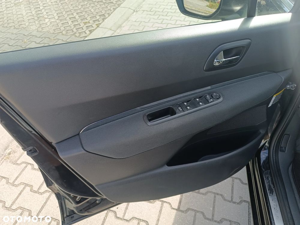 Peugeot 5008 2.0 HDi Family 7os - 11
