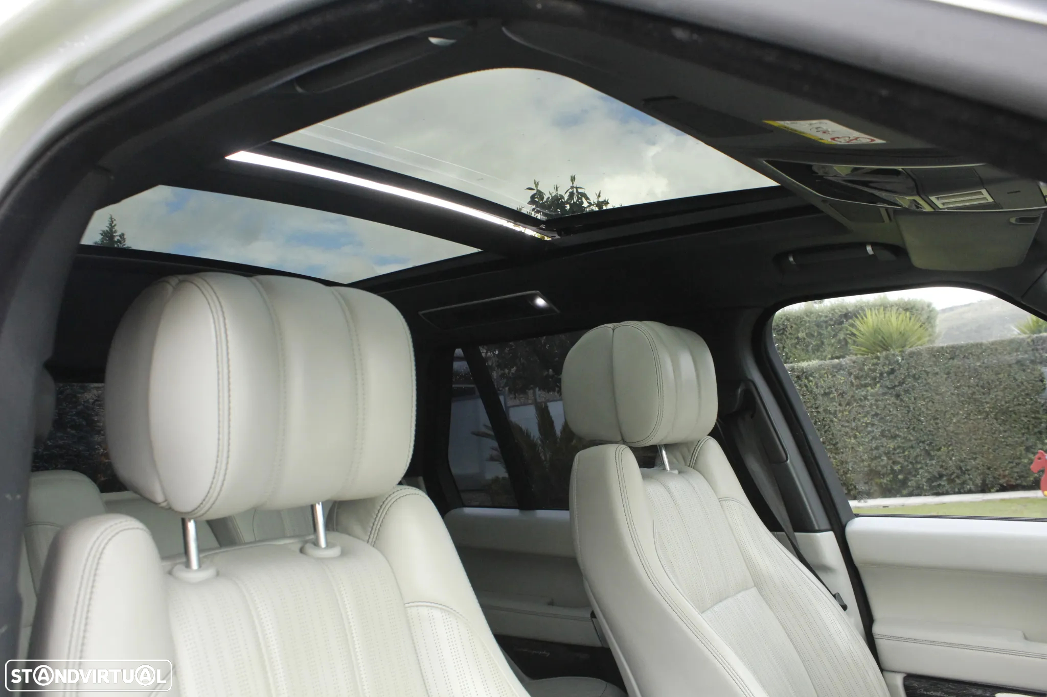 Land Rover Range Rover 4.4 SDV8 Autobiography - 17