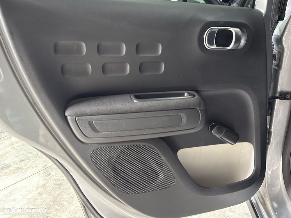 Citroën C3 1.2 PureTech C-Series - 19